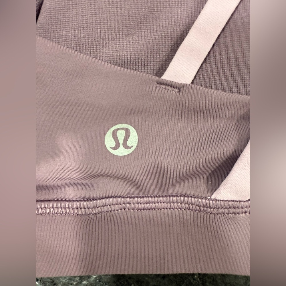 Lululemon Energy High-Neck Longline Bra, size 4, medium support. Like-new - Picture 3 of 6